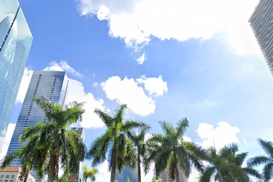 Miami's Weekend Weather, From Showers to Sunshine, Expect an Eclectic Mix with a Side of Chill