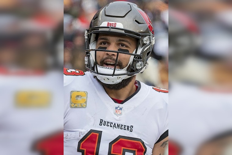 Mike Evans 85 Yards Shy of Tying NFL Record, Buccaneers Aim for NFC South Title in Clash with Saints
