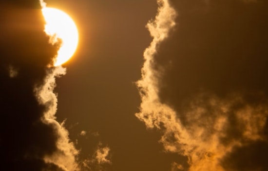 Milwaukee Braces for Mixed Weather with Sunny Skies and Possible Rain Snow Mix