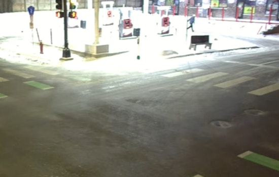 Minneapolis Gas Station Owner Foils Burglary Attempt by Aiding Police with Live Security Footage