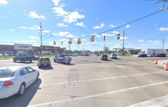 Multiple Injuries Reported After Head-On SUV Collision on Gratiot Avenue in Macomb County