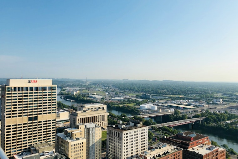 Nashville Temperatures Swing from Fair to Frosty with Weekend Showers in Sight