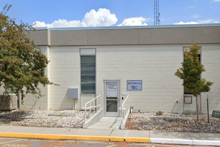 Nevada's I-15 Southbound Lanes to Close Overnight for Sign Installation Affecting Airport Traffic