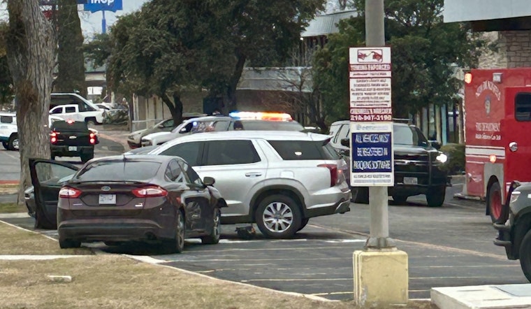 New Braunfels Police Arrest Trio After Alleged Theft and Collision, Ocala PD Seeks Information on Suspects in Violent Retail Crime