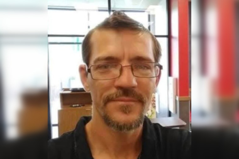 New Lisbon Rocked by Triple Homicide, Police Identify One Victim, Search for Suspected Individual Virgil Thew Intensifies