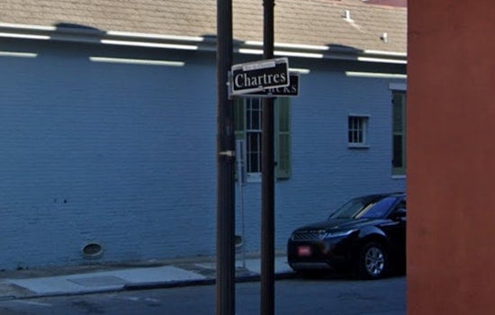 New Orleans Fire Department Swiftly Extinguishes French Quarter Blaze, No Injuries Reported