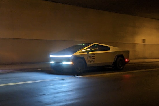 New Year's Day Explosion - Fatal Tesla Cybertruck Blast at Trump Hotel Vegas, Manifesto Sparks Investigation
