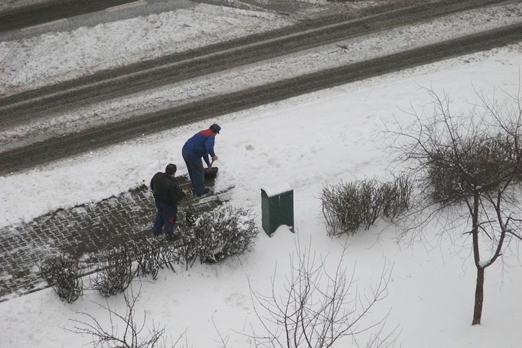 NYC Sanitation Dept Warns of Fines for Unshoveled Sidewalks Starting Monday as 2,034 Summonses Issued Post-Storm  