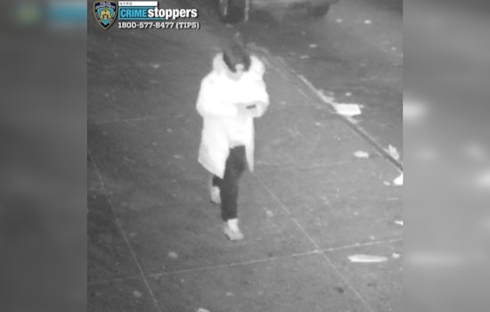 NYPD Seeks Public Help to Find Suspects in Manhattan Stabbing, Offers $3,500 Reward