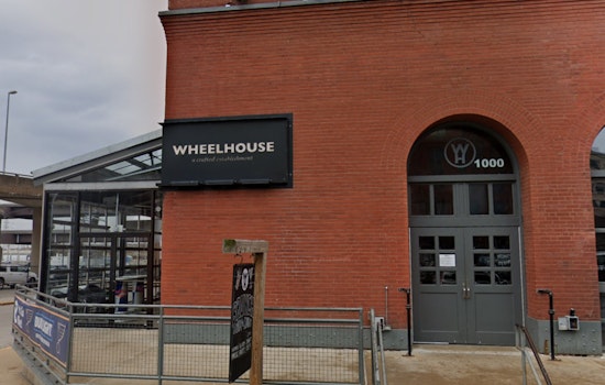 Off-Duty Officer Fatally Shoots Armed Man During Brawl Outside Downtown St. Louis Bar