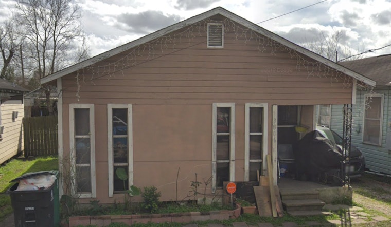 One Dead, Another Injured in Overnight House Fire in Houston's Fifth Ward