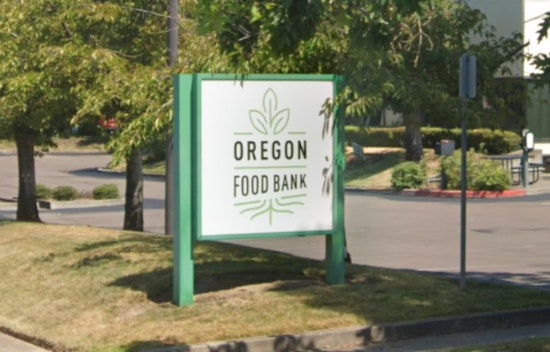 Oregon Lawmakers Rally Support for "Food for All Oregonians" Bill to Extend Aid to Undocumented Immigrants