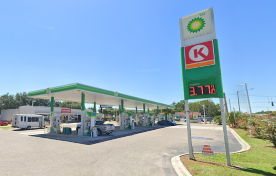 Orlando Police Fatally Shoot Armed Man at Gas Station, Suspect Dies from Complications After Incident