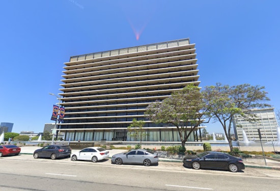 Palisades Fire Survivors Sue Los Angeles DWP Over Inadequate Water Pressure for Firefighting