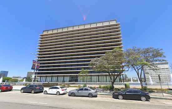 Palisades Fire Survivors Sue Los Angeles DWP Over Inadequate Water Pressure for Firefighting