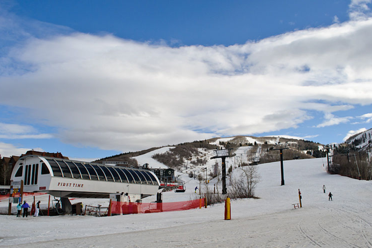 Park City Ski Patrol Strike Causes Delays Amid Peak Season,