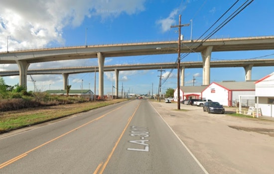 Pedestrian Fatally Struck by SUV in Belle Chasse as State Police Urge Caution
