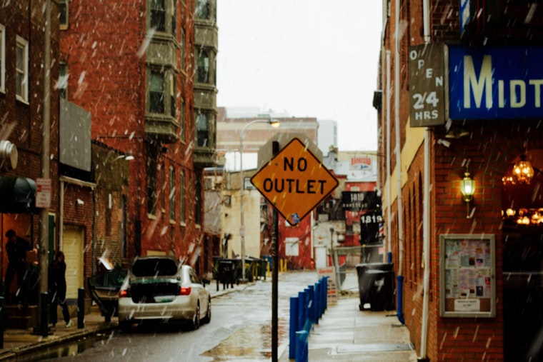 Philadelphia Braces for Cold Snap and Potential Snow Showers as Winter Deepens