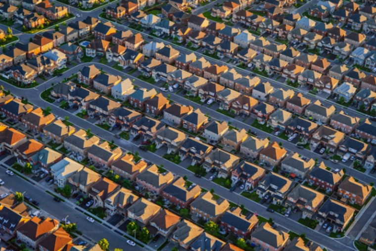 Philadelphia Rockets to Top 5 in Zillow's 2025 Hottest Housing Markets Prediction