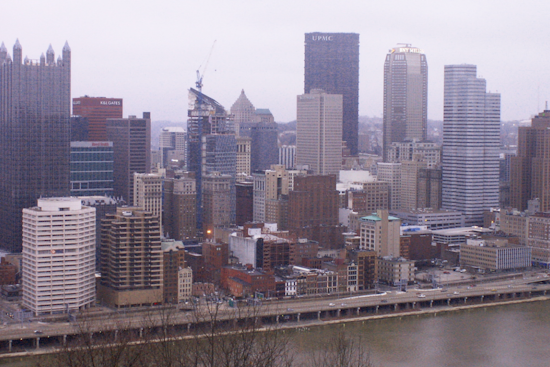 Pittsburgh Braces for Wintry Weekend: Snow Forecast with a Sunday Respite