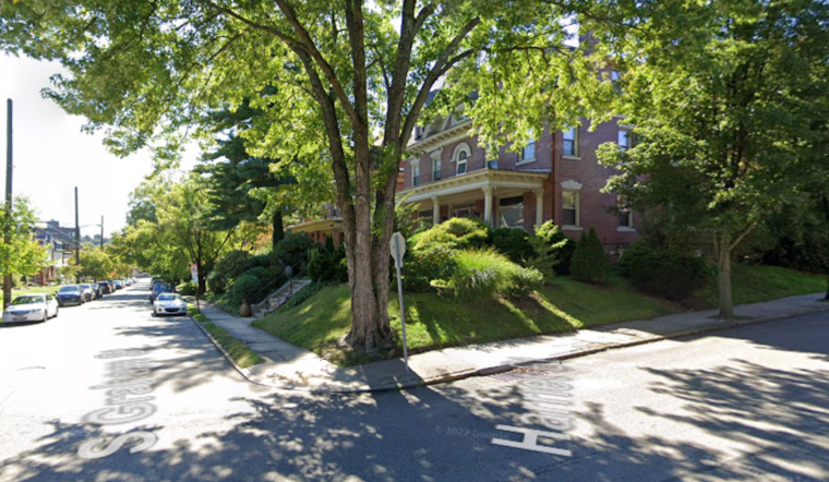 Pittsburgh Firefighters Quell Blaze in Bloomfield, No Injuries Reported as Residents Evacuate Safely