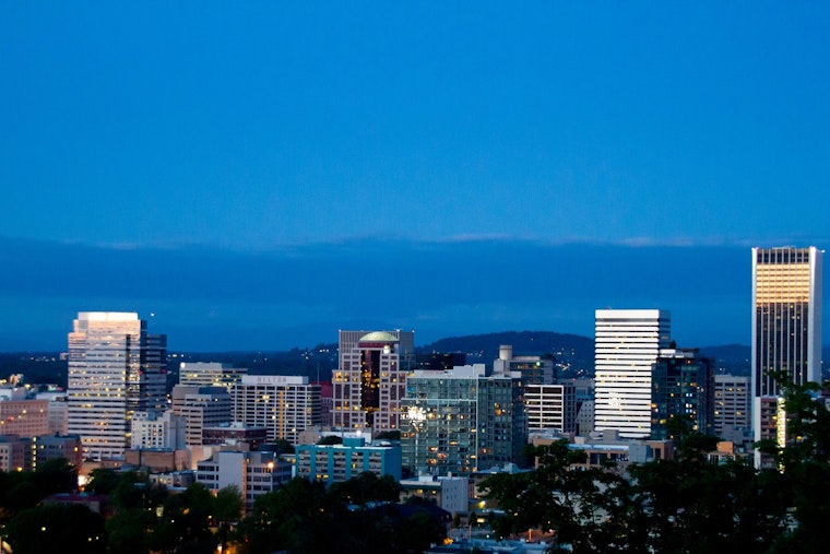 Portland Braces for Showers and Frost, Week's Weather Forecast Unveiled by National Weather Service