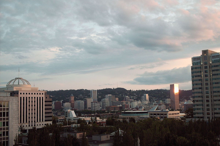 Portland Braces for Wet and Windy Weather with Possible Snow Mix, NWS Advises Preparedness