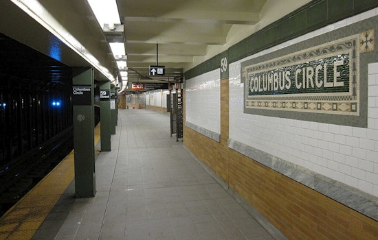 Power Failure Disrupts Subway Service in Manhattan During Evening Rush Hour