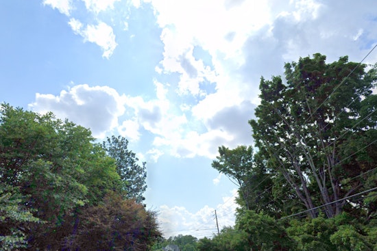 Raleigh Braces for Chilly Winds as Sunny Skies Prevail, Weekend Showers Expected According to NWS Forecast