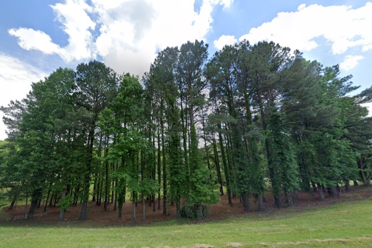 Raleigh to Experience Diverse Weather with Calm Winds, Showers, and Sunshine Ahead, According to NWS