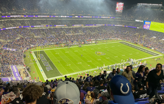 Ravens Overrun Steelers 28-14 in AFC Showdown, Jackson and Henry Seal Victory for Baltimore