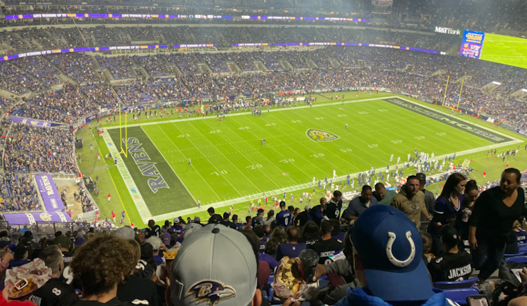 Ravens Overrun Steelers 28-14 in AFC Showdown, Jackson and Henry Seal Victory for Baltimore
