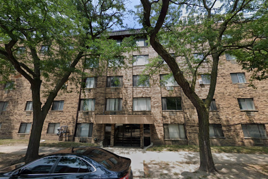 Residents Safely Evacuated as Firefighters Quell South Shore Apartment Blaze in Chicago