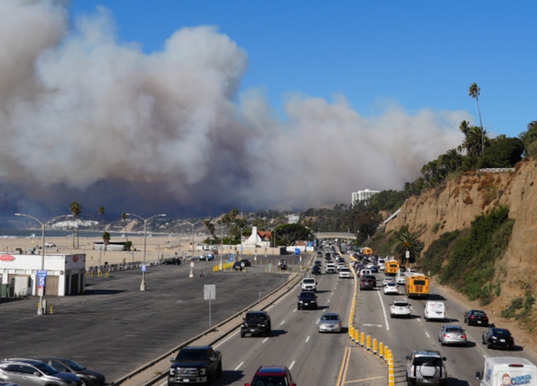 Santa Monica Downgrades Palisades Fire Evacuation Order, Lifts Some Warnings Amid Controlled Conditions