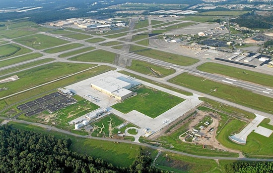 Savannah Hilton Head International Airport Set to Resume Flights After Snowstorm Disruption