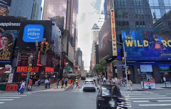 Security Guards Slashed in Times Square Club Scuffle, Police Seek Suspect