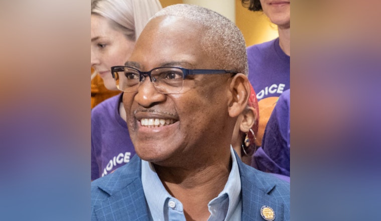 Senator Emanuel Jones Leads Renewed Dedication to MLK Exhibit at Georgia Capitol in Decatur