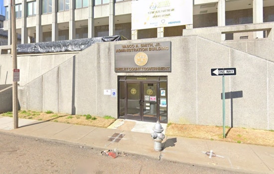 Shelby County Commissioner Seeks No-Confidence Vote Against Memphis-Shelby School Board Amid Superintendent Controversy