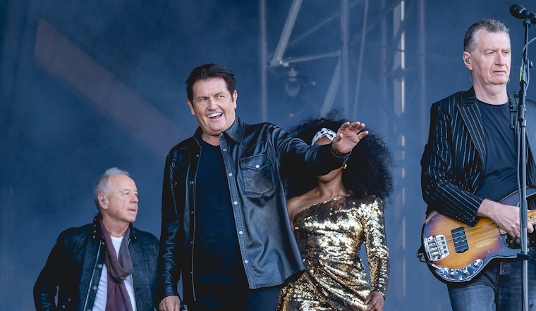 Simple Minds Embarks on Nostalgic 'Alive & Kicking Tour' with Soft Cell and Modern English Across North America