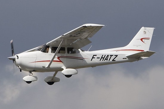 Small Plane Makes Emergency Landing on Dirt Road in Florida Everglades, Two Unharmed