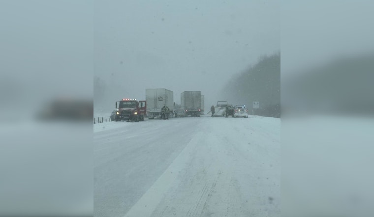 Snowy Conditions Cause Crashes on I-196 Near Zeeland, Michigan Authorities Issue Travel Warnings