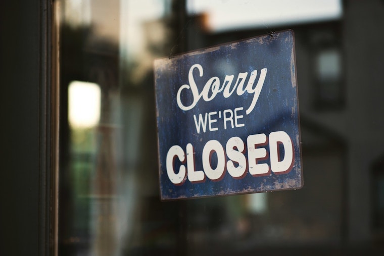 St. Louis Grocery Stores Schnucks and Dierbergs Announce Early Closures Amid Winter Storm