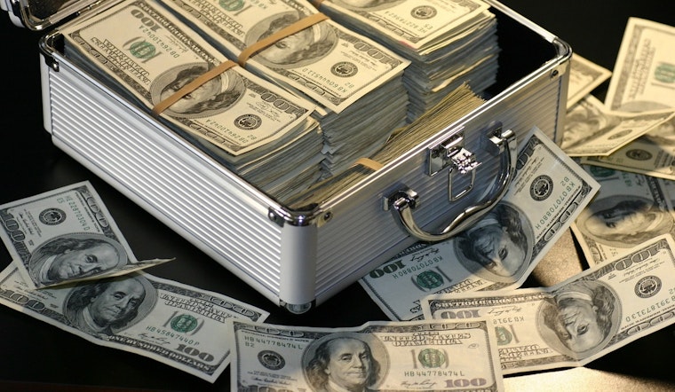 St. Louis Man Pleads Guilty to $200K Online Fraud Using Prop Money