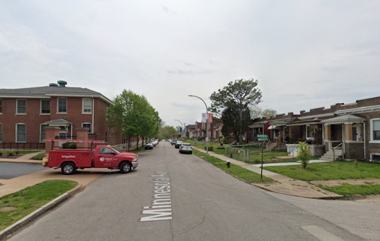 St. Louis Police Investigate Carondelet Shooting 40-Year-Old Man Critically Injured Attackers At Large