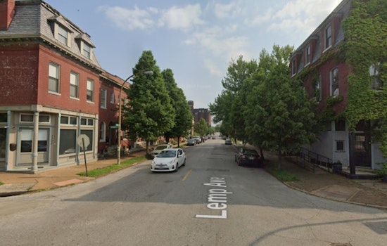 St. Louis Police Seek Suspects After Carjacking in Benton Park Leaves White Audi Q5 Stolen at Gunpoint