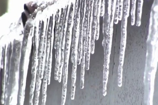 St. Louis Police Warn of Falling Ice Hazard from Buildings as Temperatures Rise