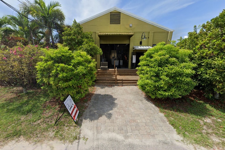 St. Petersburg Police Seek Accomplice in $21K Art Heist from Duncan McClellan Gallery