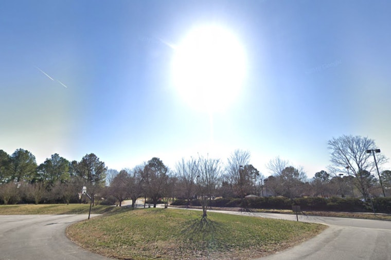 Sunny Skies and Rising Temperatures Set to Brighten Charlotte This Week, Showers Expected by Weekend