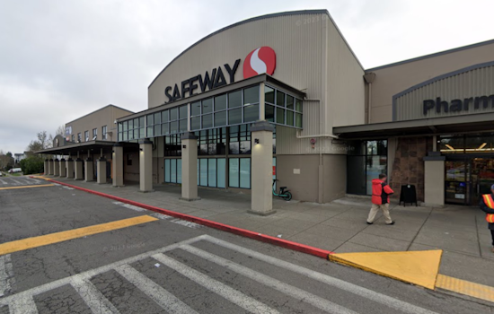 Suspect Arrested Following New Year's Day Standoff at West Seattle Safeway