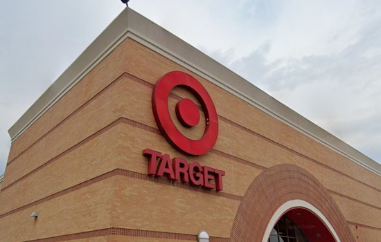 Suspect Brandishes Knife in Daytime Robbery at St. Louis Target, Police Seek Tips